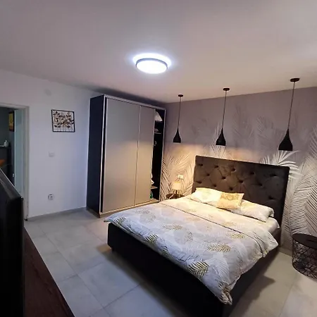 Apartment Jelena